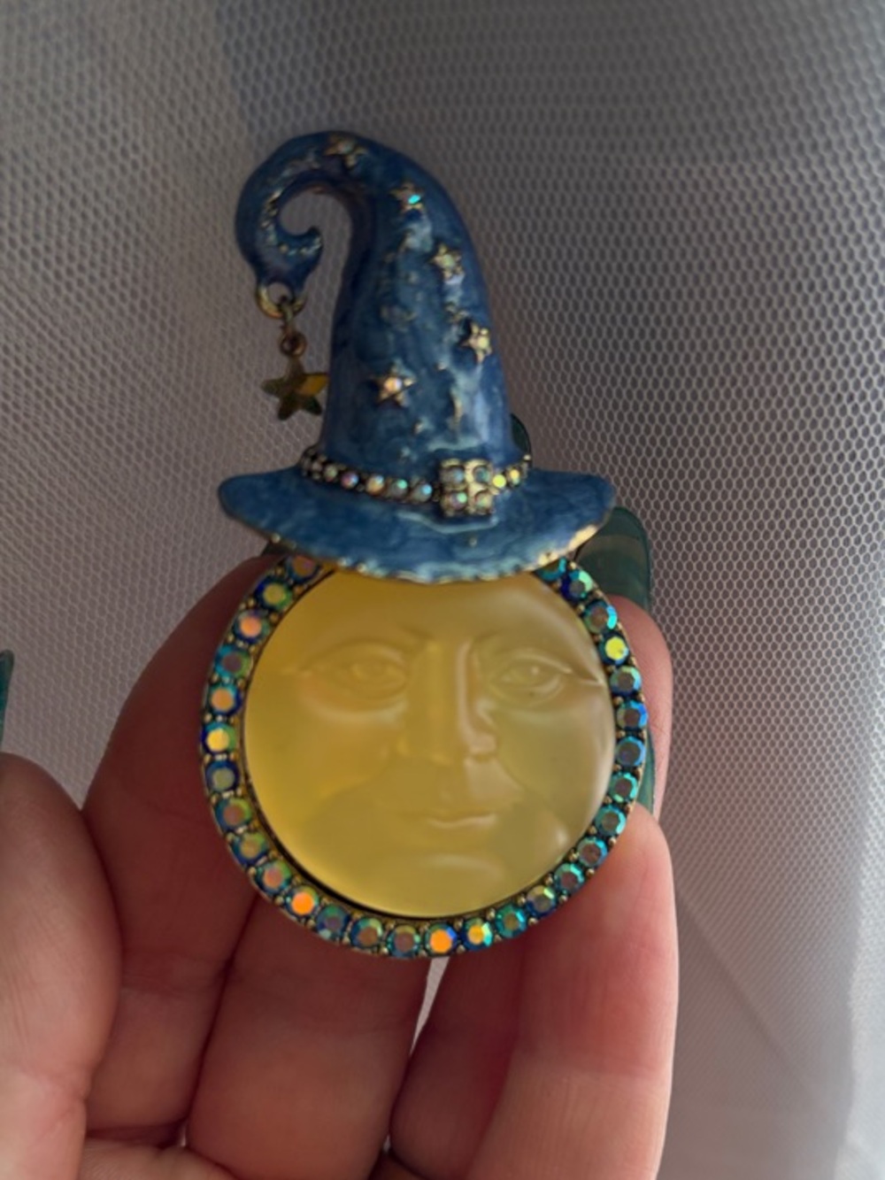 Signed KIRKS FOLLY Iridescent Moon face and Witches hat AB